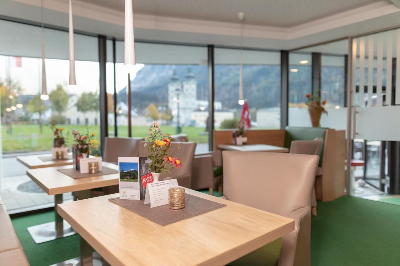 Seminar- & Sporthotel Freunde Der Natur شبيتال أم بيرن المظهر الخارجي الصورة